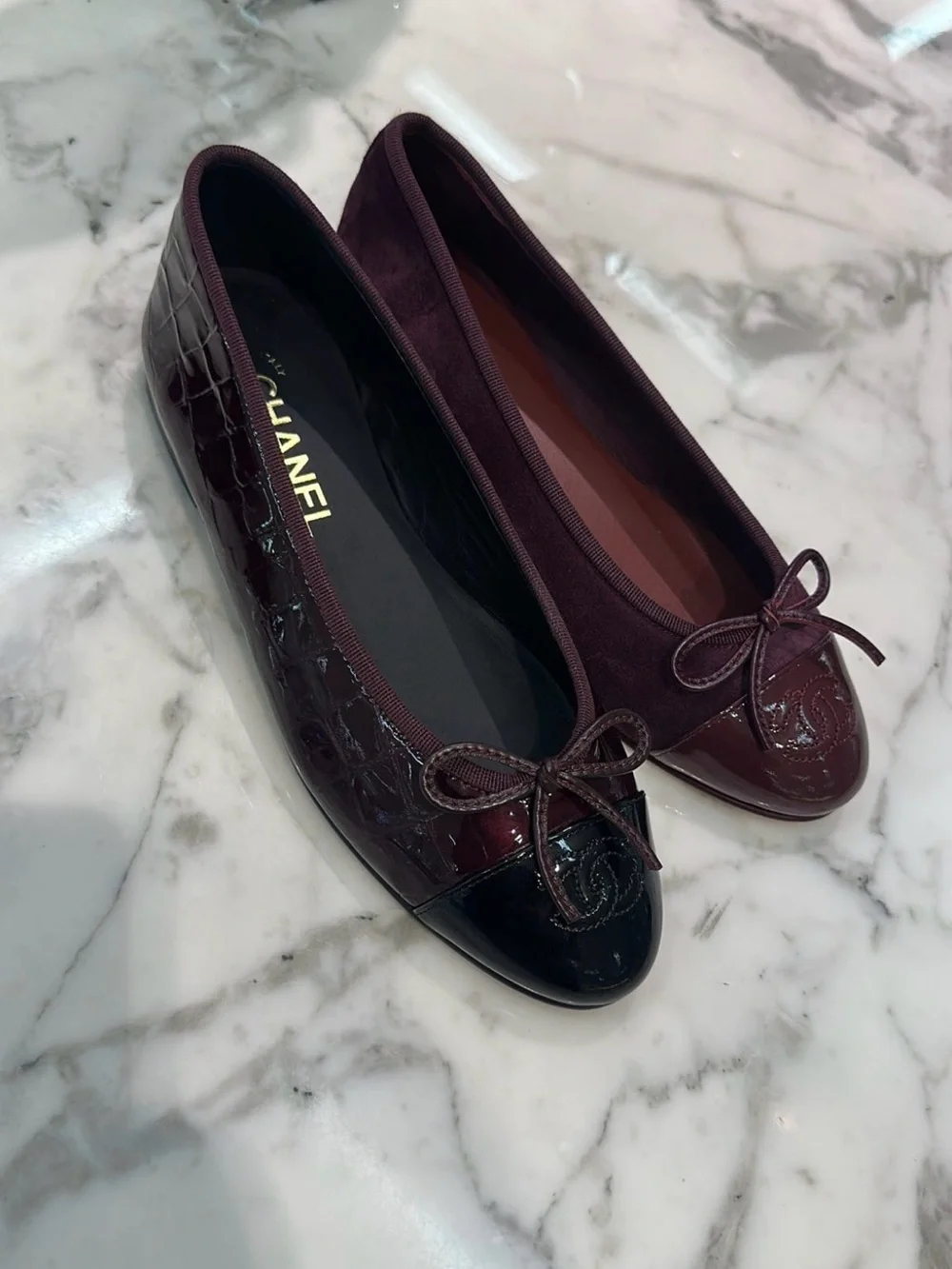 Chanel Croc Embossed Burgundy Flats | Size 39